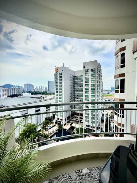 Kondominium untuk Dijual di Gurney Park Condominium - Jeanette Hee - Balcony - PropertyGuru.com.my
