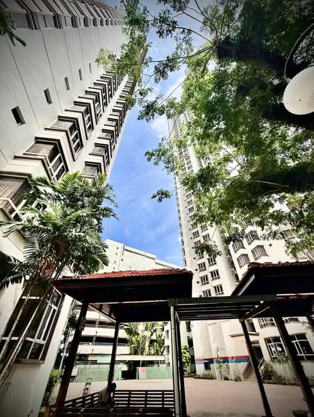 Kondominium untuk Dijual di Gurney Park Condominium - Jeanette Hee - Exterior - PropertyGuru.com.my