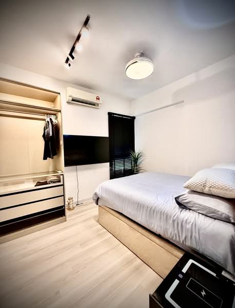 Kondominium untuk Dijual di Gurney Park Condominium - Jeanette Hee - Bedroom - PropertyGuru.com.my