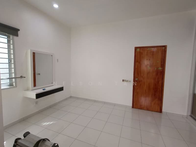 Rumah Teres 2 Tingkat untuk Disewa di Setia Tropika (Johor Bahru) - Nelson Tan - PropertyGuru.com.my