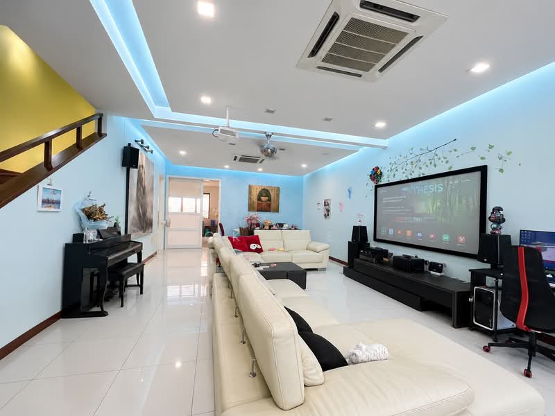 Rumah Teres untuk Dijual di Bandar Kinrara Seksyen 1 (Bandar Kinrara) - CK Yee - Living Room - PropertyGuru.com.my