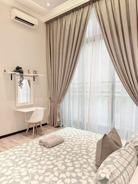Rumah Teres untuk Dijual di Taman Kajang Perdana (Kajang) - Niesya Shuekry - Bedroom - PropertyGuru.com.my