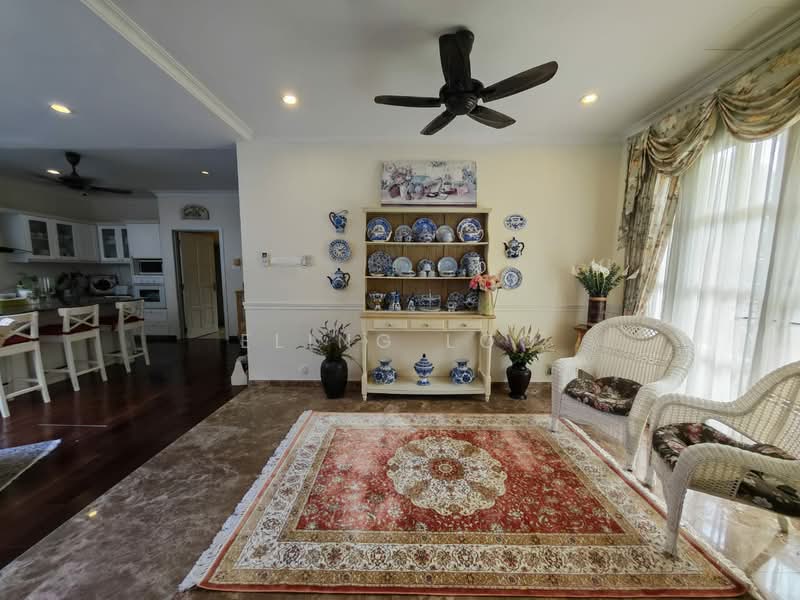 Rumah Berkembar untuk Dijual di Ukay Perdana (Ulu Kelang) - Eling Loo - Living Room - PropertyGuru.com.my