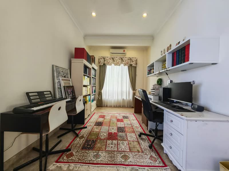 Rumah Berkembar untuk Dijual di Ukay Perdana (Ulu Kelang) - Eling Loo - Study - PropertyGuru.com.my