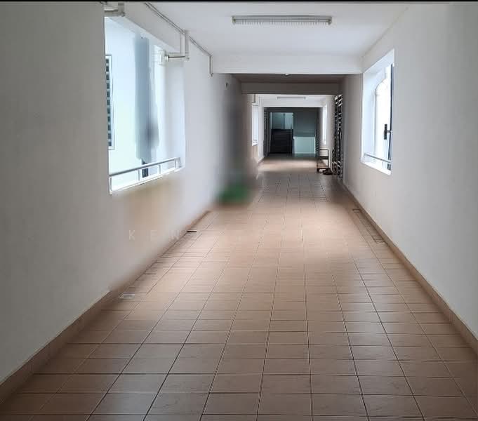 Kondominium untuk Dijual di Villa Tanjung (Tanjung Height) - Kent Chuah - Corridor - PropertyGuru.com.my