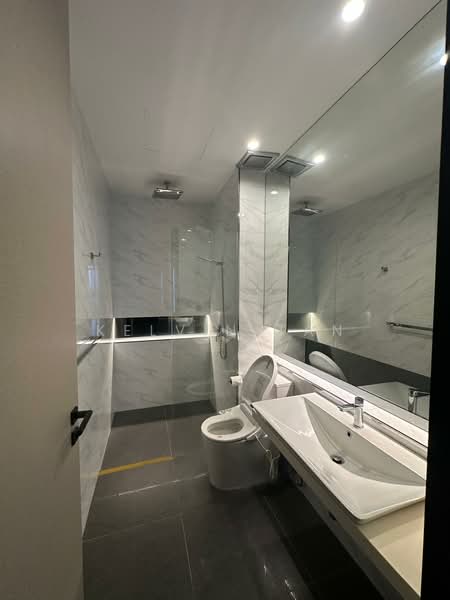 Servis Apartment untuk Disewa di City of Dreams - Kelvin Tan - Bathroom - PropertyGuru.com.my