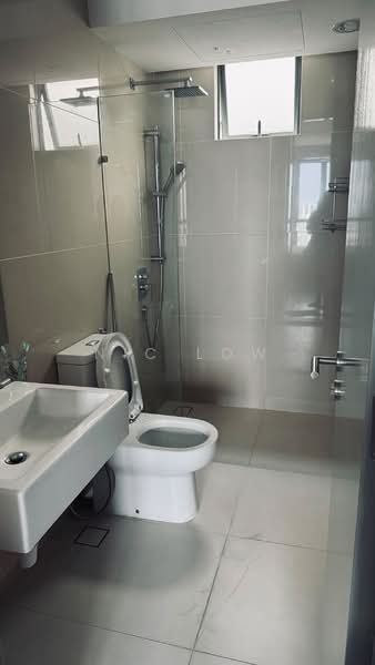 Service Residence for Sale at United Point (Residensi Berpadu) - Nic Low - Bathroom - PropertyGuru.com.my