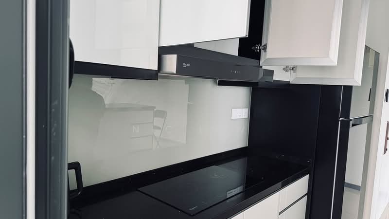 Service Residence for Sale at United Point (Residensi Berpadu) - Nic Low - Kitchen - PropertyGuru.com.my