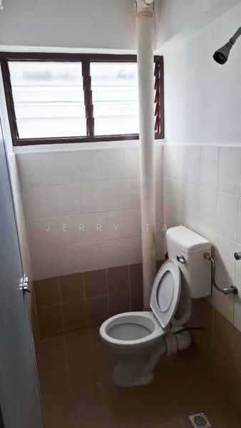 Flat for Rent at Taman Seri Tanjung - Jerry Tan - Bathroom - PropertyGuru.com.my