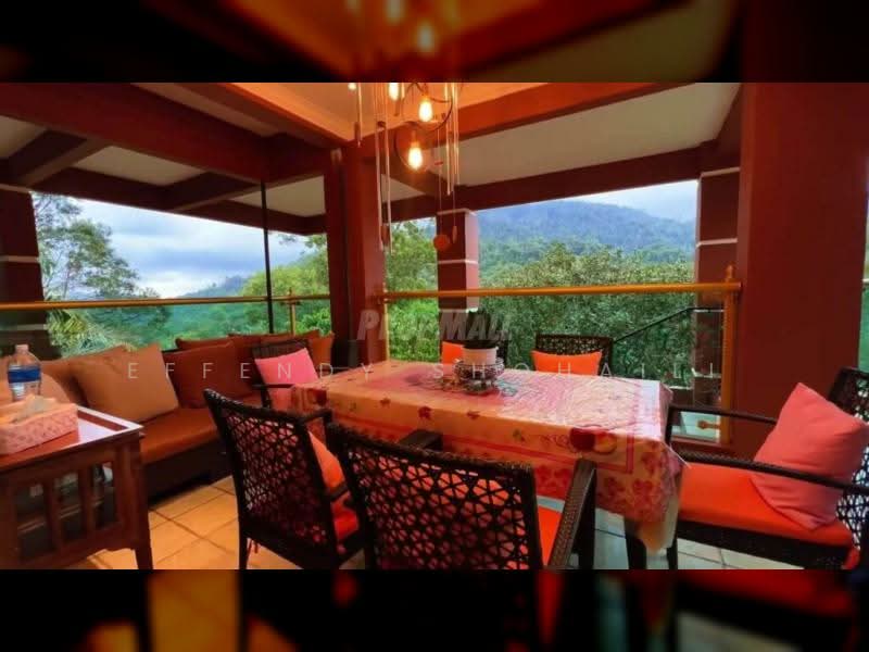 Bungalow for Sale in Bukit Tinggi (Bentong) - Effendy Shohaili - Balcony - PropertyGuru.com.my