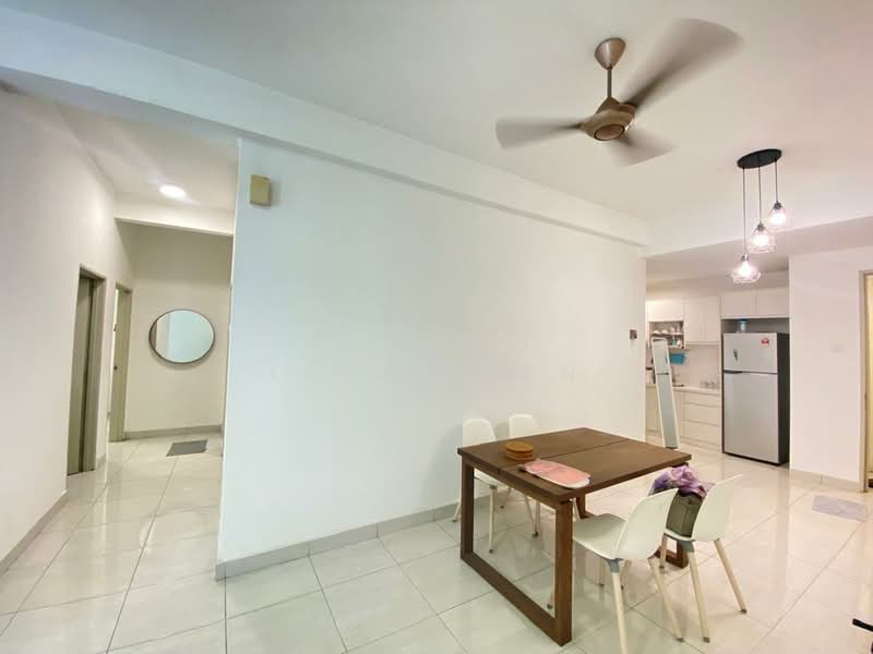 Service Residence for Rent at BSP 21 - Leia Lian - Dining Room - PropertyGuru.com.my
