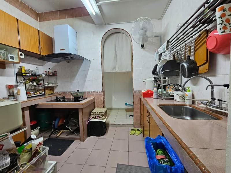 Pangsapuri untuk Dijual di The Riviera - Sharon Liew - Kitchen - PropertyGuru.com.my