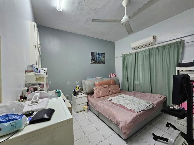 Pangsapuri untuk Dijual di The Riviera - Sharon Liew - Bedroom - PropertyGuru.com.my