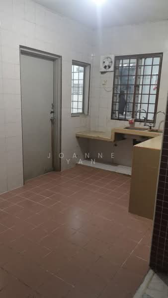 Apartment for Sale at Taman Sungai Besi - Joanne Yan - Kitchen - PropertyGuru.com.my