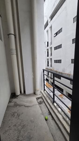 Kedai / Pejabat untuk Disewa di Cyberjaya (Selangor) - Najah Kadir - Balcony - PropertyGuru.com.my