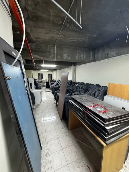 Kedai untuk Disewa di Jalan Ipoh (Kuala Lumpur) - Loh KC - Interior - PropertyGuru.com.my