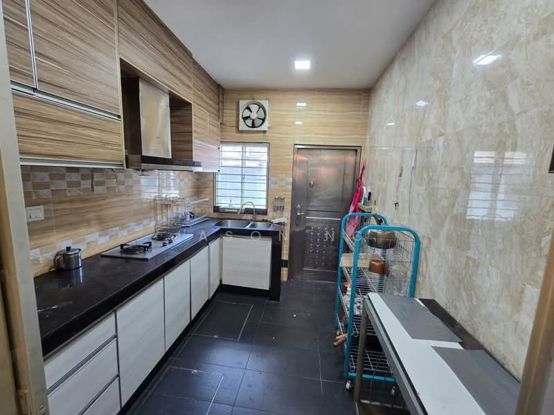 Rumah Teres 2 Tingkat untuk Dijual di Kepong Baru (Kepong) - Jason Ng - Kitchen - PropertyGuru.com.my