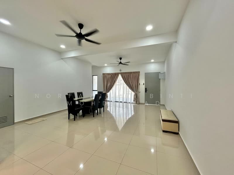 2-storey Terraced House for Rent in Kajang (Selangor) - Norfazilah Binti Mohd Saad - Living Room - PropertyGuru.com.my