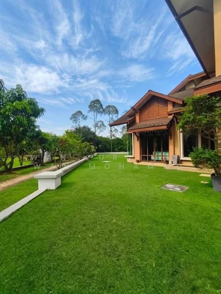 Semi-Detached House for Sale in Bukit Jelutong (Shah Alam) - Wan Zurainah Wan Mohamad - PropertyGuru.com.my