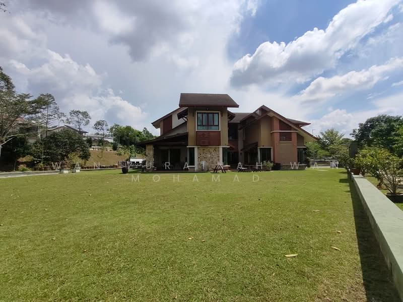 Semi-Detached House for Sale in Bukit Jelutong (Shah Alam) - Wan Zurainah Wan Mohamad - PropertyGuru.com.my