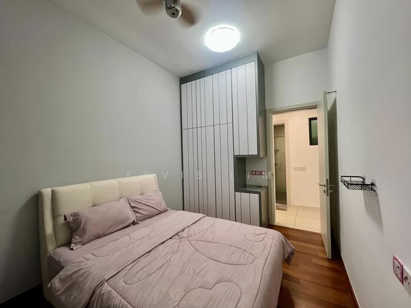 Kondominium untuk Disewa di The LIGHT COLLECTION I - Elvis Lim - Bedroom - PropertyGuru.com.my