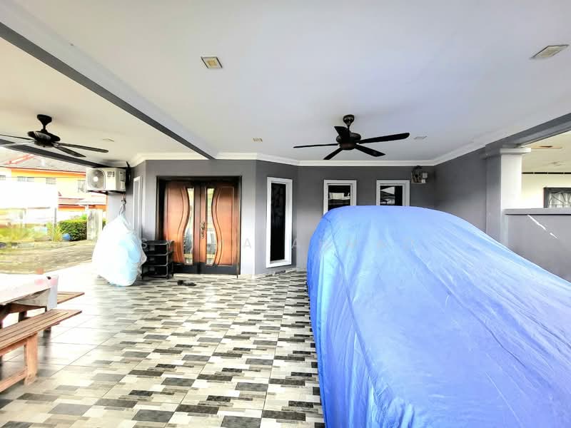 2-storey Terraced House for Sale in Sungai Buloh (Selangor) - Syima Ahmad - Exterior - PropertyGuru.com.my