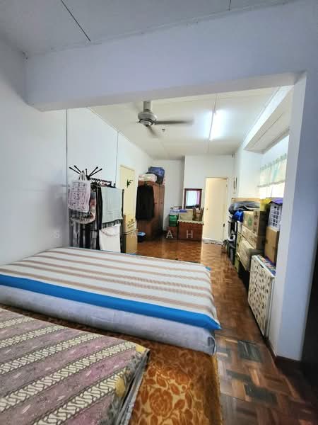 2-storey Terraced House for Sale in Sungai Buloh (Selangor) - Syima Ahmad - Bedroom - PropertyGuru.com.my