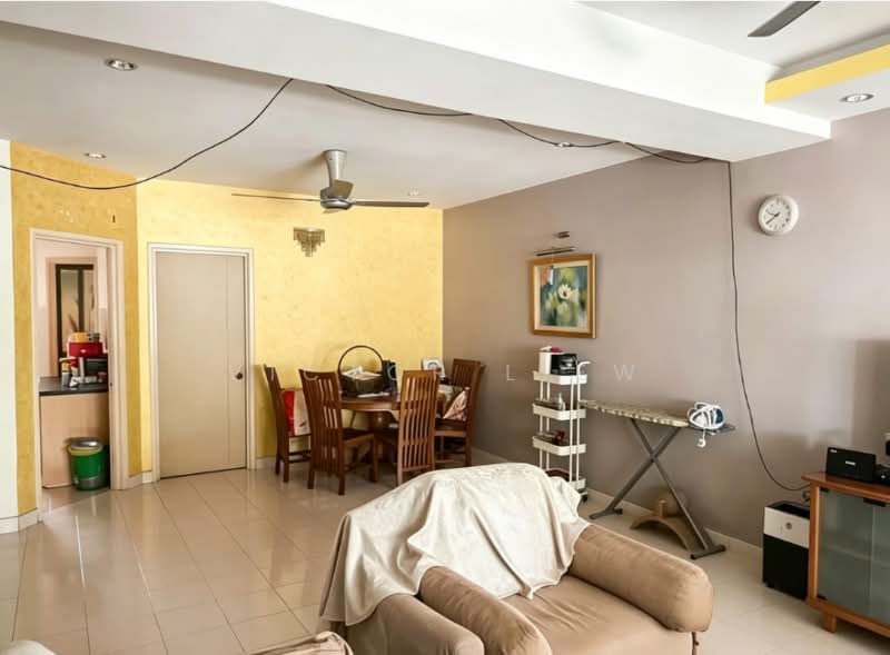 Rumah Teres 2 Tingkat untuk Dijual di Seksyen 5 (Kota Damansara) - Victor Liew - Living Room - PropertyGuru.com.my