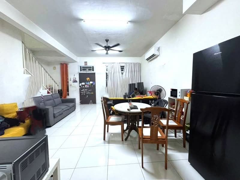 Rumah Teres 2 Tingkat untuk Dijual di Setia Eco Gardens (Gelang Patah) - Karl Lim - Living Room - PropertyGuru.com.my