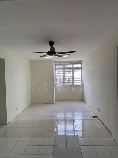 Pangsapuri untuk Dijual di Apartment Taman Topaz - Kelly Yong Lee Ming - Living Room - PropertyGuru.com.my
