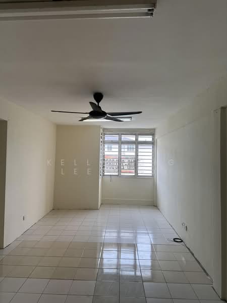 Pangsapuri untuk Dijual di Apartment Taman Topaz - Kelly Yong Lee Ming - Living Room - PropertyGuru.com.my