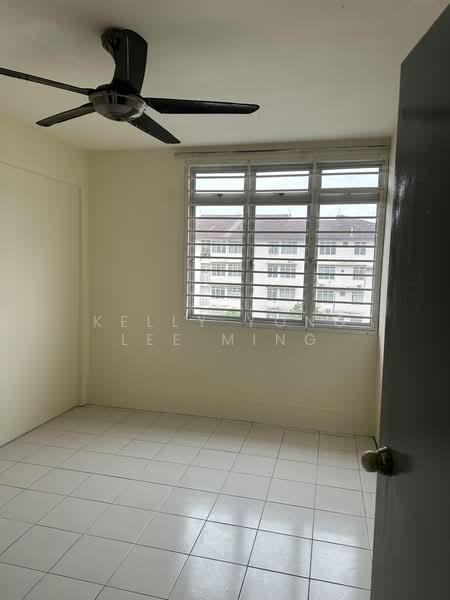 Pangsapuri untuk Dijual di Apartment Taman Topaz - Kelly Yong Lee Ming - Interior - PropertyGuru.com.my