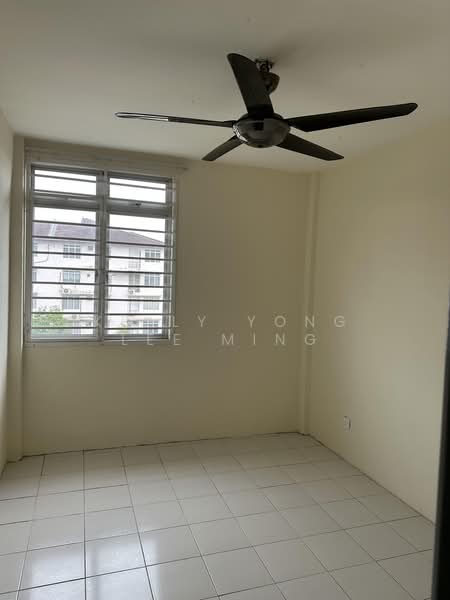 Pangsapuri untuk Dijual di Apartment Taman Topaz - Kelly Yong Lee Ming - Interior - PropertyGuru.com.my