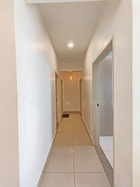 Condominium for Rent at One Foresta - Andrew Chow - Corridor - PropertyGuru.com.my