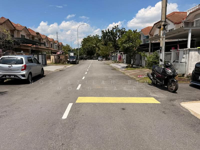 Rumah Teres 2 Tingkat untuk Dijual di Taman Sutera (Kajang) - Norfazilah Binti Mohd Saad - Exterior - PropertyGuru.com.my