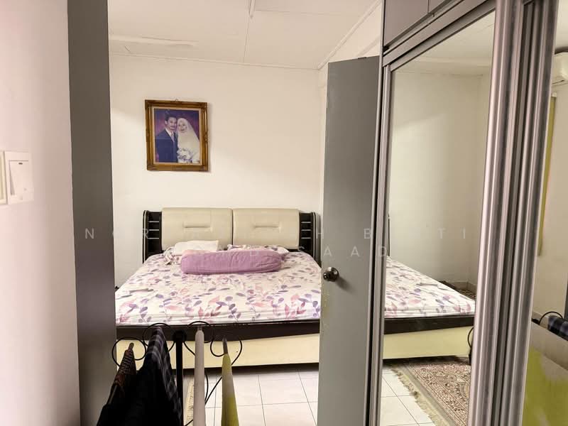 Rumah Teres 2 Tingkat untuk Dijual di Taman Sutera (Kajang) - Norfazilah Binti Mohd Saad - Bedroom - PropertyGuru.com.my