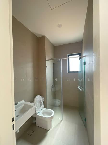 Semi-Detached House for Sale in Bandar Sri Sendayan (Negeri Sembilan) - Jocelyn Chan - Bathroom - PropertyGuru.com.my