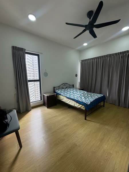 Condominium for Sale at Royal Strand @ Country Garden Danga Bay - Gavin Soo - Bedroom - PropertyGuru.com.my