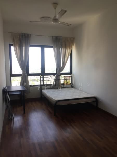 Condominium for Sale at i-Residence @ i-City - Kelly Yong Lee Ming - Bedroom - PropertyGuru.com.my