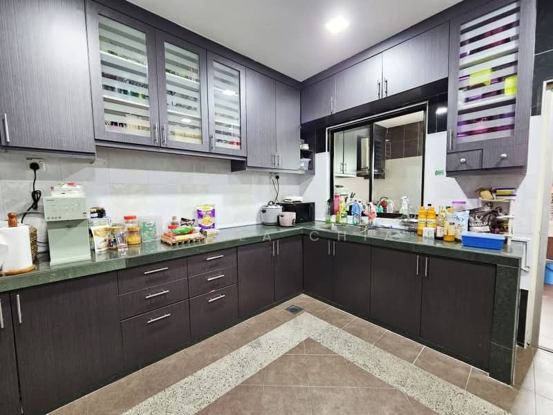 Semi-Detached House for Sale in Johor Bahru (Johor) - Stella Chia - Kitchen - PropertyGuru.com.my