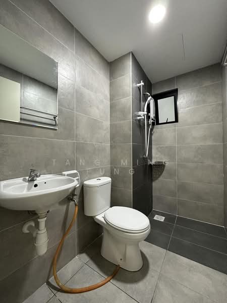 Kondominium untuk Dijual di The Olive - Tang Ming Fung - Bathroom - PropertyGuru.com.my