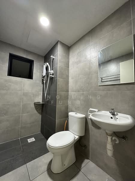 Kondominium untuk Dijual di The Olive - Tang Ming Fung - Bathroom - PropertyGuru.com.my