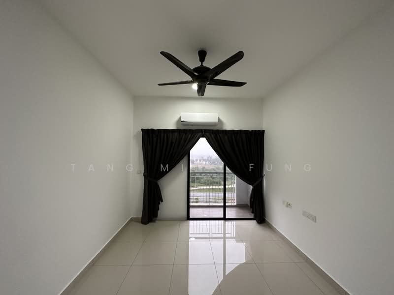 Kondominium untuk Dijual di The Olive - Tang Ming Fung - Balcony - PropertyGuru.com.my