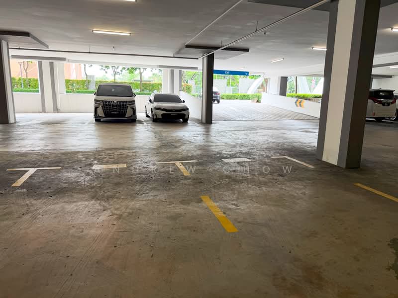 Condominium for Rent at QuayWest Residence - Andrew Chow - Car Park - PropertyGuru.com.my