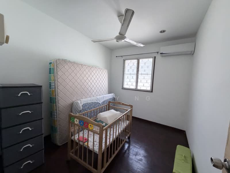 2-storey Terraced House for Sale in Taman Seri Bahagia (Cheras) - Jimmy Ng - Bedroom - PropertyGuru.com.my