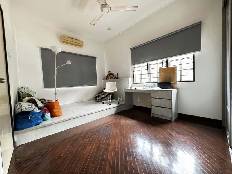 Rumah Teres untuk Dijual di Bandar Puteri Puchong (Puchong) - Jayden Lee - Study - PropertyGuru.com.my