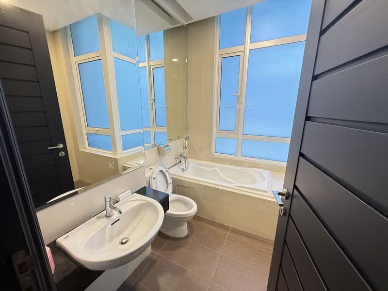 Condominium for Rent at H Residence (One Ritz Residence / Kelawai View) - Kelvin Tan - Bathroom - PropertyGuru.com.my
