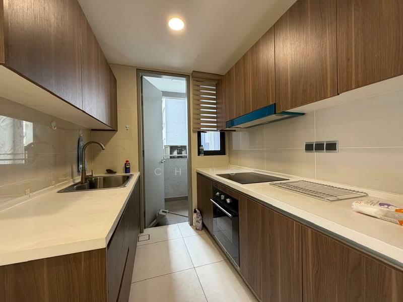 Service Residence for Sale at The Era @ Duta North - CH Ng - Kitchen - PropertyGuru.com.my