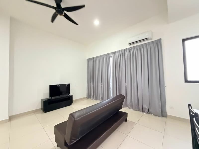 Kondominium untuk Disewa di The Parque Residences - Selina Lee - Living Room - PropertyGuru.com.my