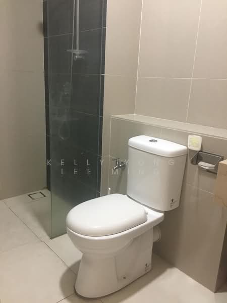 Servis Apartment untuk Dijual di Desa Green - Kelly Yong Lee Ming - Bathroom - PropertyGuru.com.my